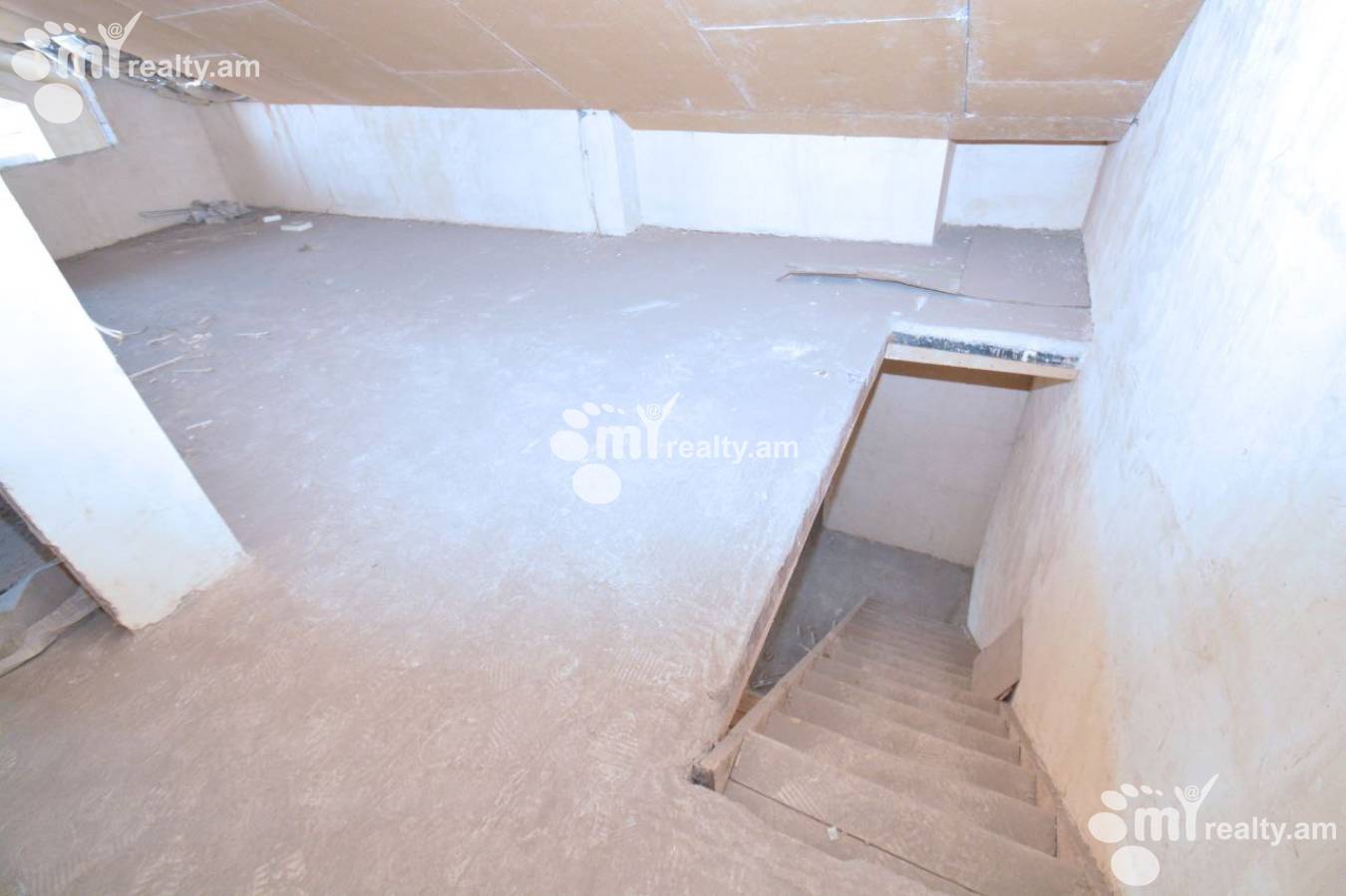 4 bedroom apartment for sale Antarayin St, Center Yerevan, 155949
