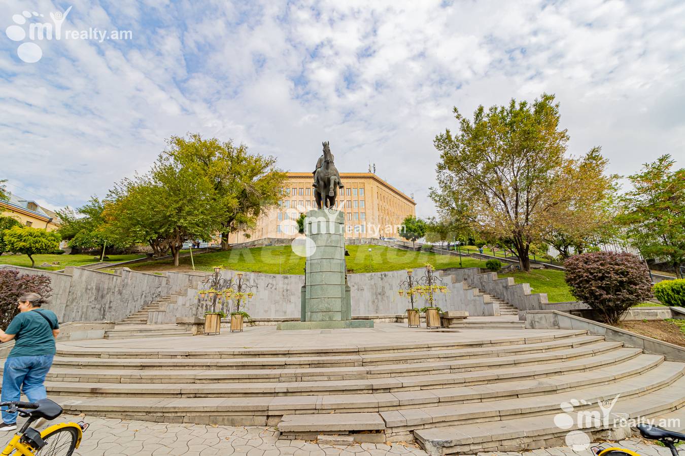 2 bedroom apartment for sale (خیابان باقرامیان (کِنترون, مرکز شهر ایروان, 128604