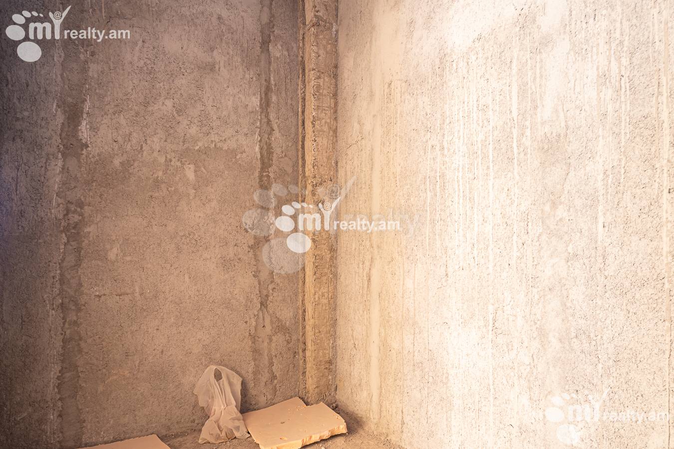 Купить 4 комнатную квартиру Адонц ул, Арабкир Ереван, 157153