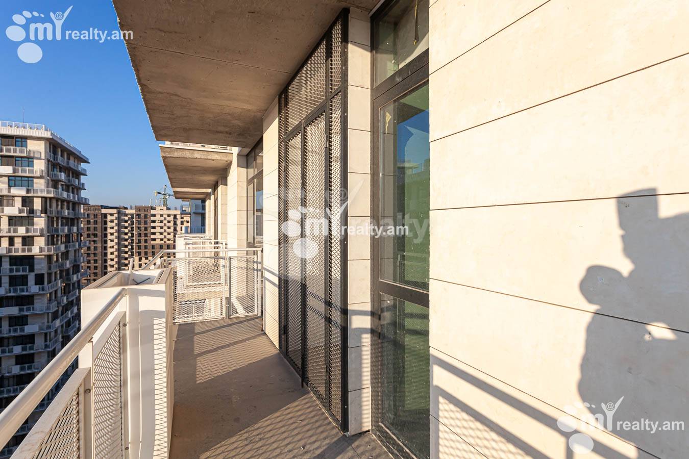 3 bedroom apartment for sale Leningradyan St, Ajapnyak Yerevan, 155149