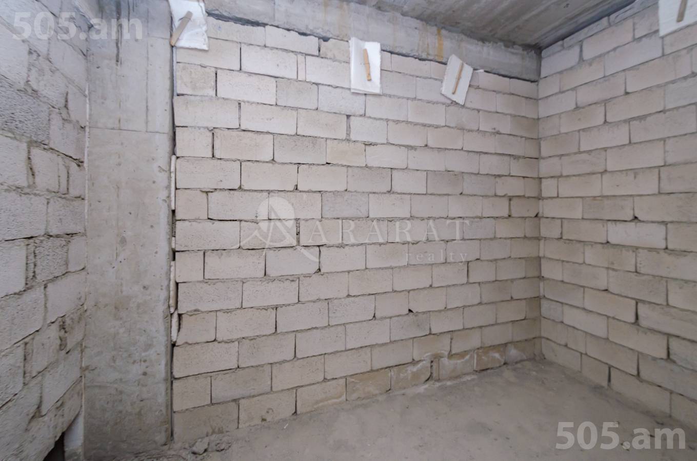 3 bedroom apartment for sale Abovyan St, Center Yerevan, 153901