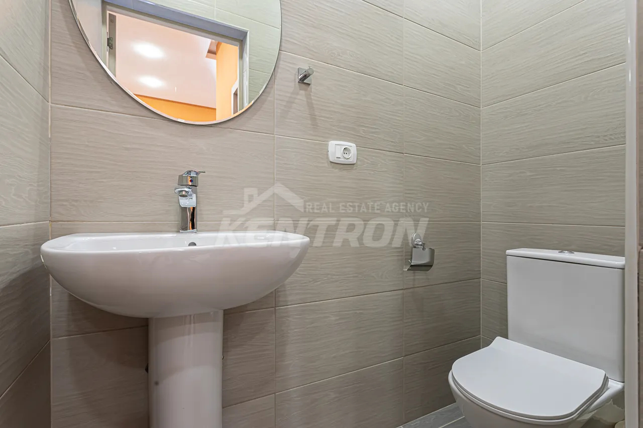 2 bedroom apartment for rent Aram St, Center Yerevan, 157577