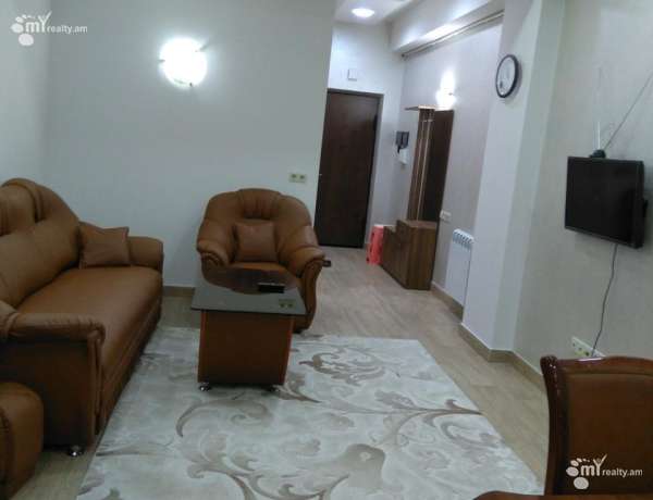 3-senyakanoc-bnakaran-vacharq-Yerevan-Arabkir