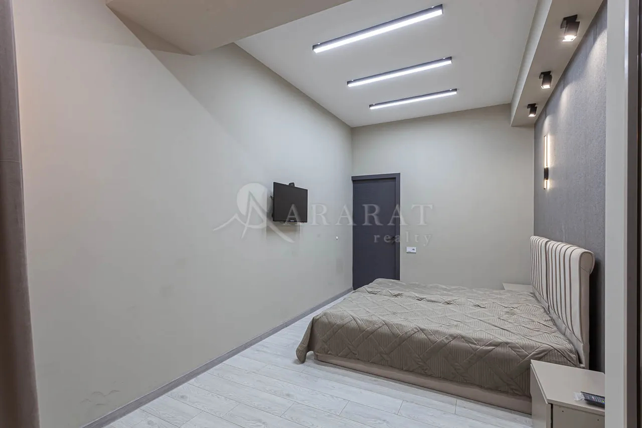 Снять 3 комнатную квартиру Н. Зарян стр, Арабкир Ереван, 159052