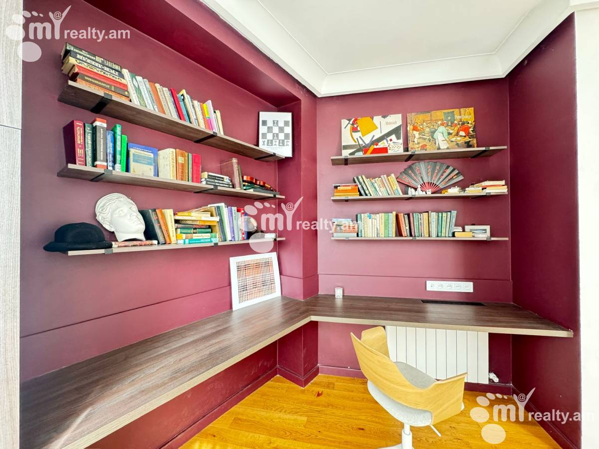 3 bedroom apartment for sale D. Demirchyan St, Center Yerevan, 160042