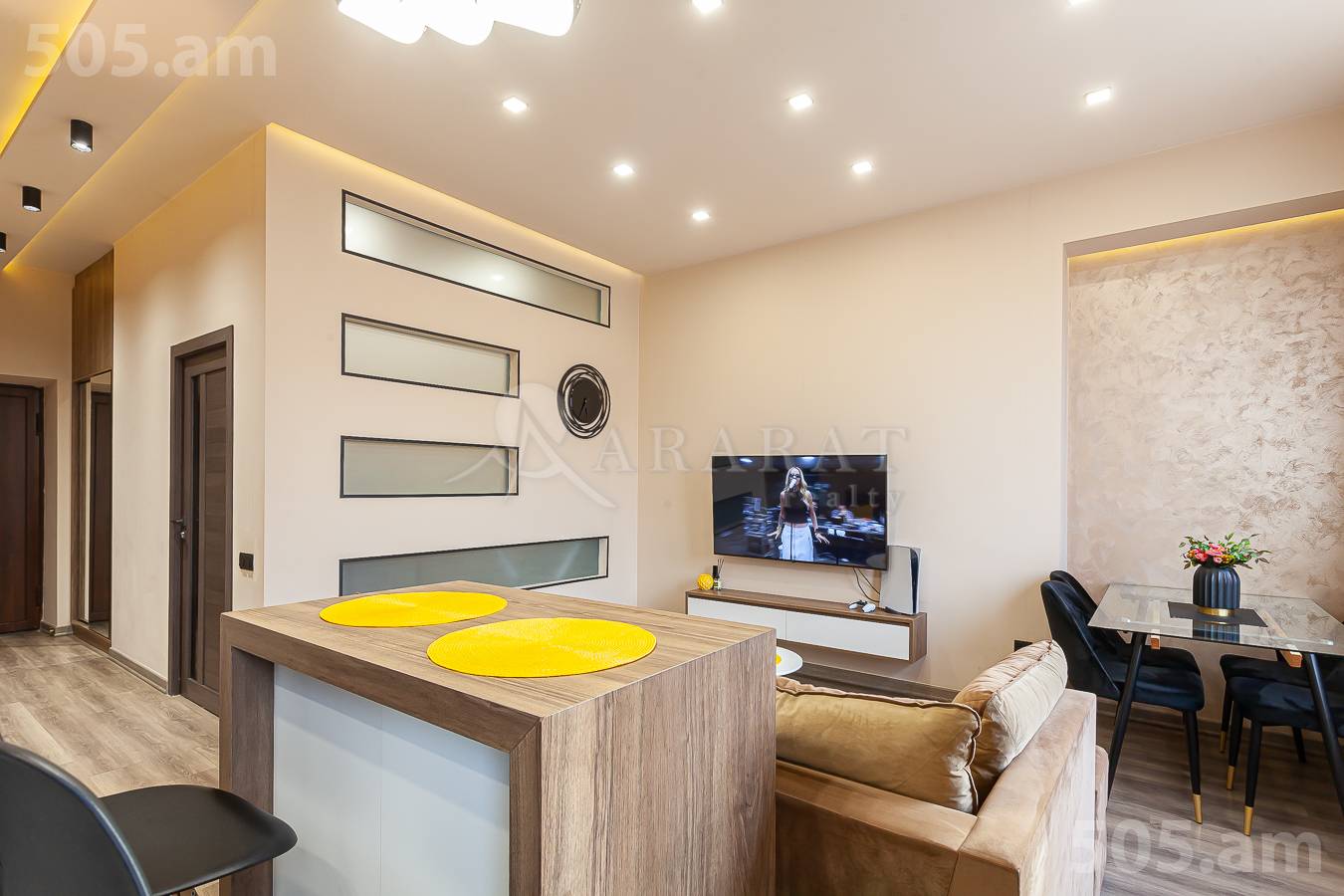 3 bedroom apartment for sale خیابان میکویان, داوتاشِن ایروان, 152095