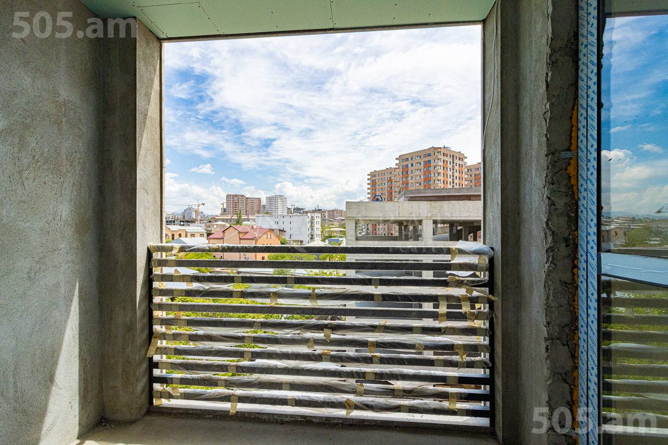 3 սենյականոց բնակարան  Մալխասյանց փող, Արաբկիր Երևան, 153415