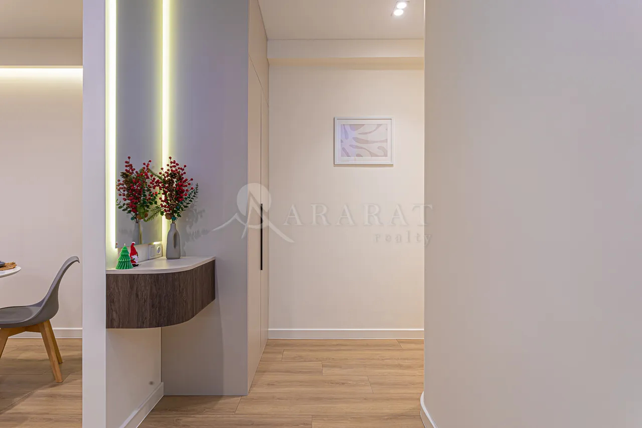 2 bedroom apartment for sale خیابان پوشکین, مرکز شهر ایروان, 158060