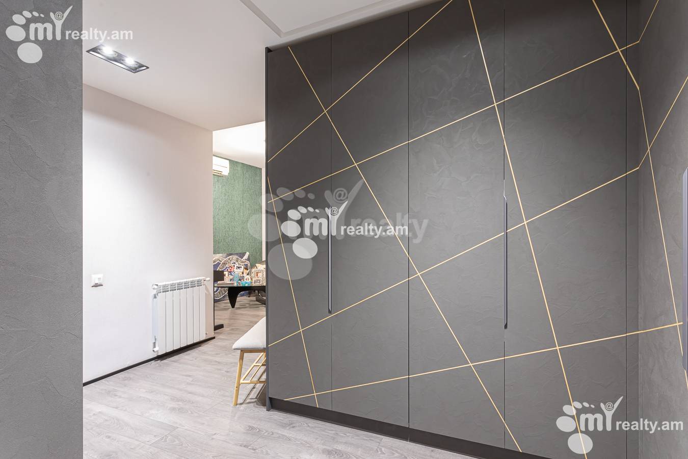 5 սենյականոց բնակարան  Անտառային փող, Կենտրոն Երևան, 156279