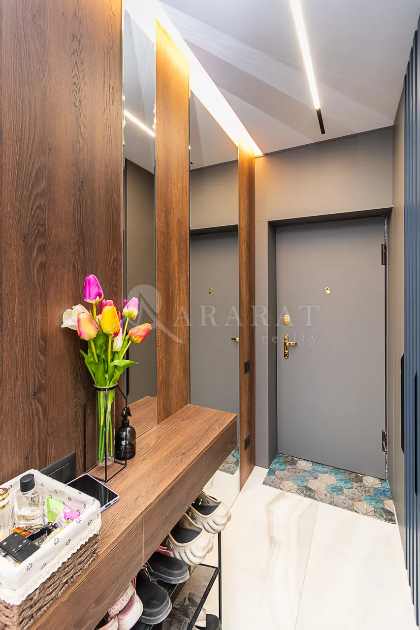3 bedroom apartment for sale Hambardzumyan St, Arabkir Yerevan, 161974