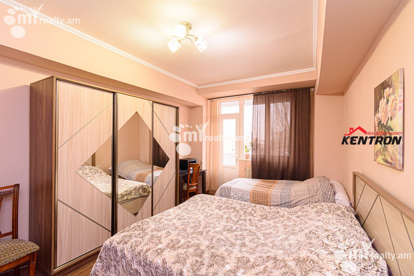 3 bedroom apartment for sale خیابان کومیتاس, عربگیر ایروان, 129294