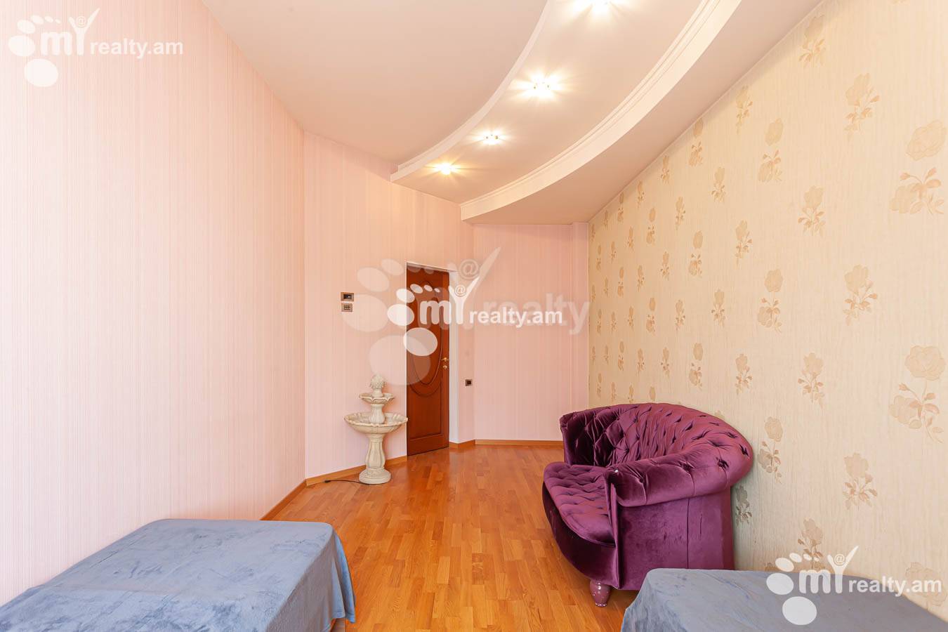 3 bedroom apartment for rent Yekmalyan St, Center Yerevan, 152993