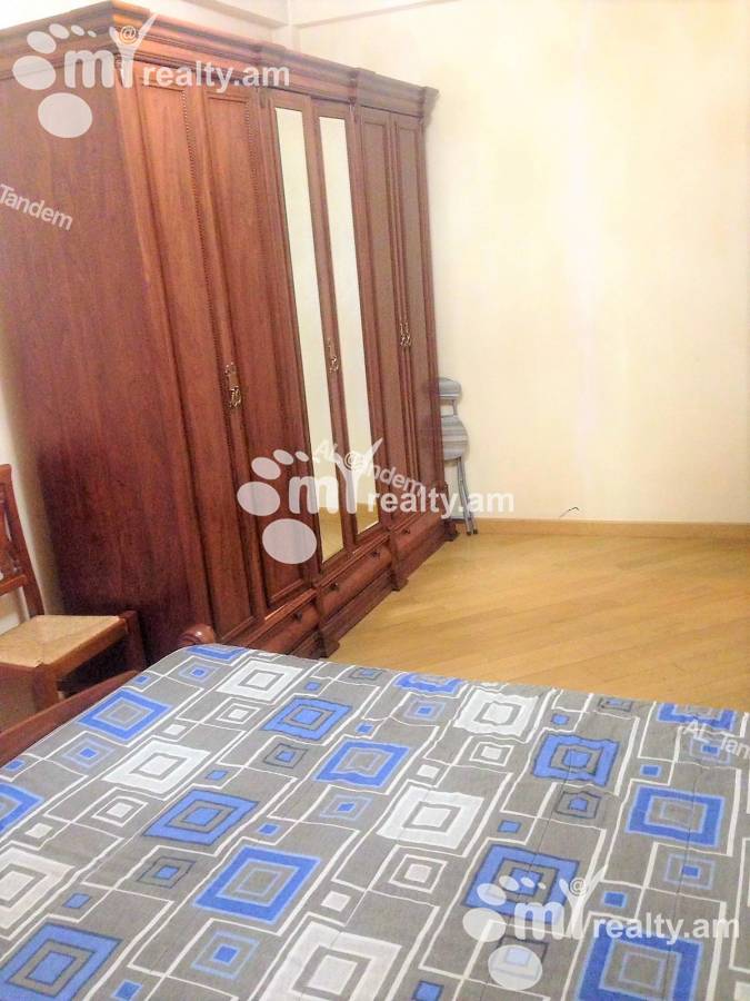 3 bedroom apartment for sale Saryan St, Center Yerevan, 127177