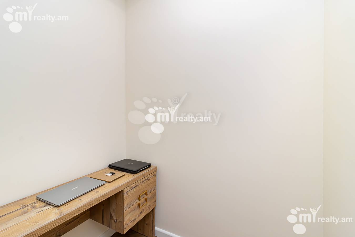 3 bedroom apartment for sale Tolbughin St, Arabkir Yerevan, 141535