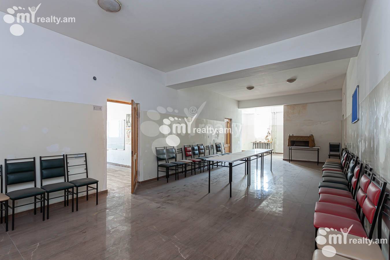 Commercial property for rent Mashtots Ave, Center Yerevan, 154073