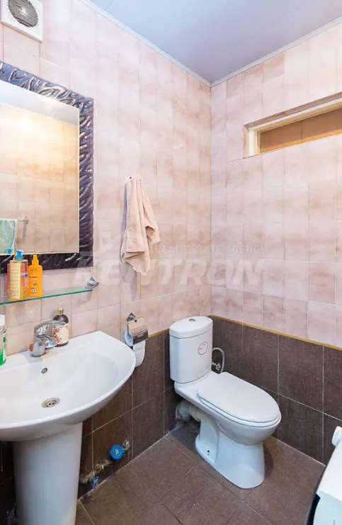5 bedroom apartment for sale Zakyan St, Center Yerevan, 161876