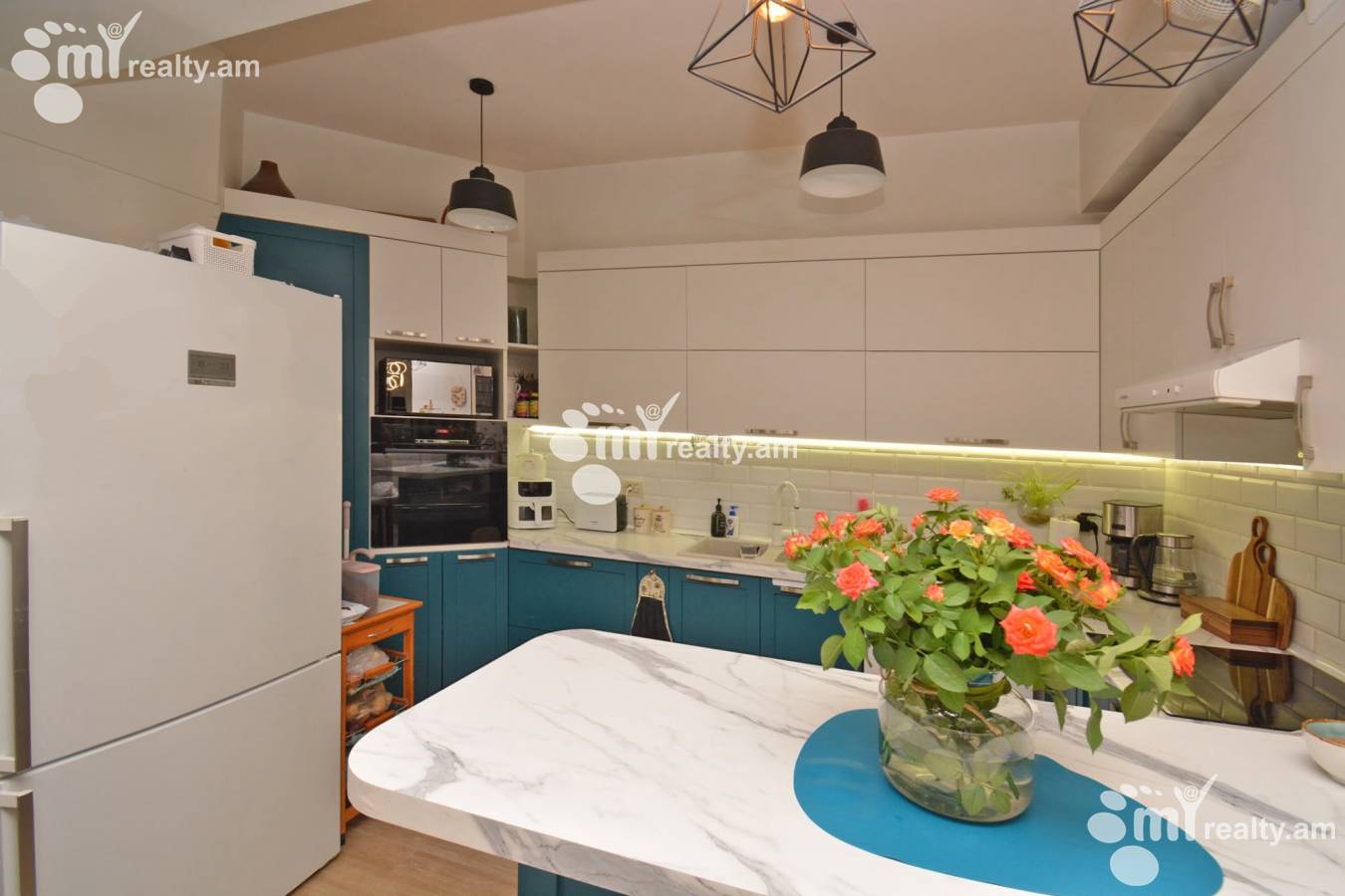 3 bedroom apartment for sale خیابان لئو, مرکز شهر ایروان, 156884