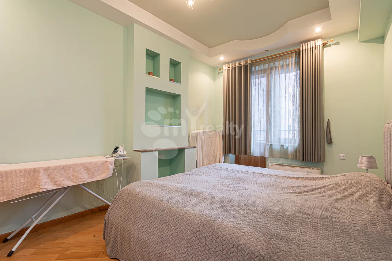 3 սենյականոց բնակարան վարձով Հյուսիսային պող, Կենտրոն Երևան, 158076