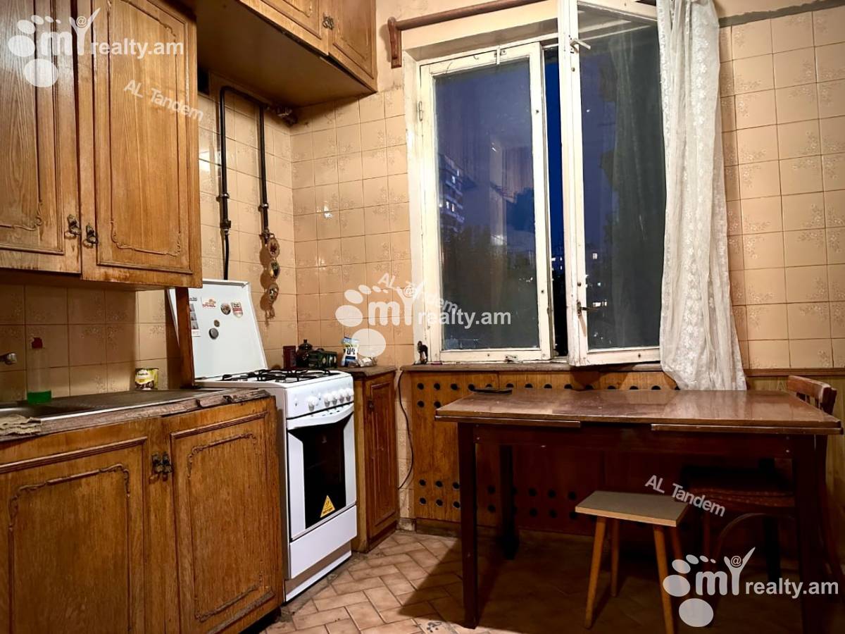 2 bedroom apartment for sale خیابان تیگران مِتس, مرکز شهر ایروان, 122699