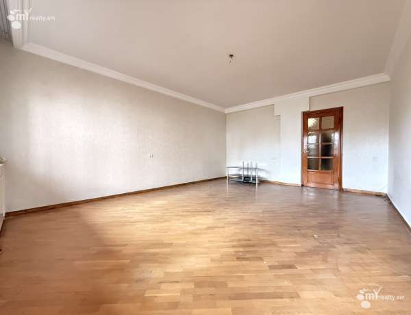 3-senyakanoc-bnakaran-vacharq-Yerevan-Arabkir