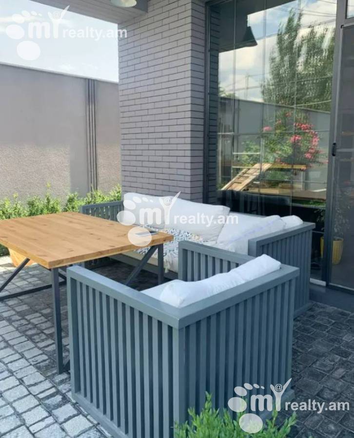 Купить дом Таиров ул., Центр Ереван, 154233