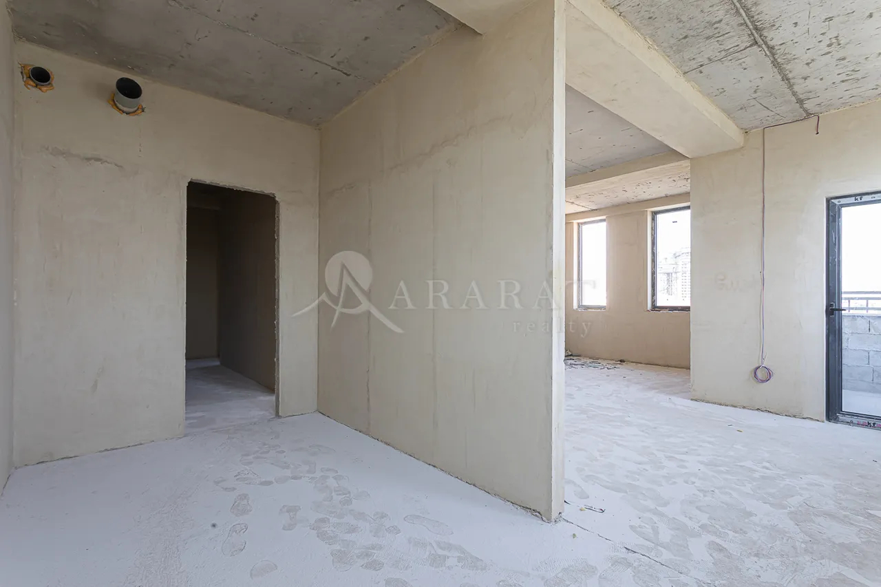 3 bedroom apartment for sale Tsovakal Isakov Ave, Center Yerevan, 157223