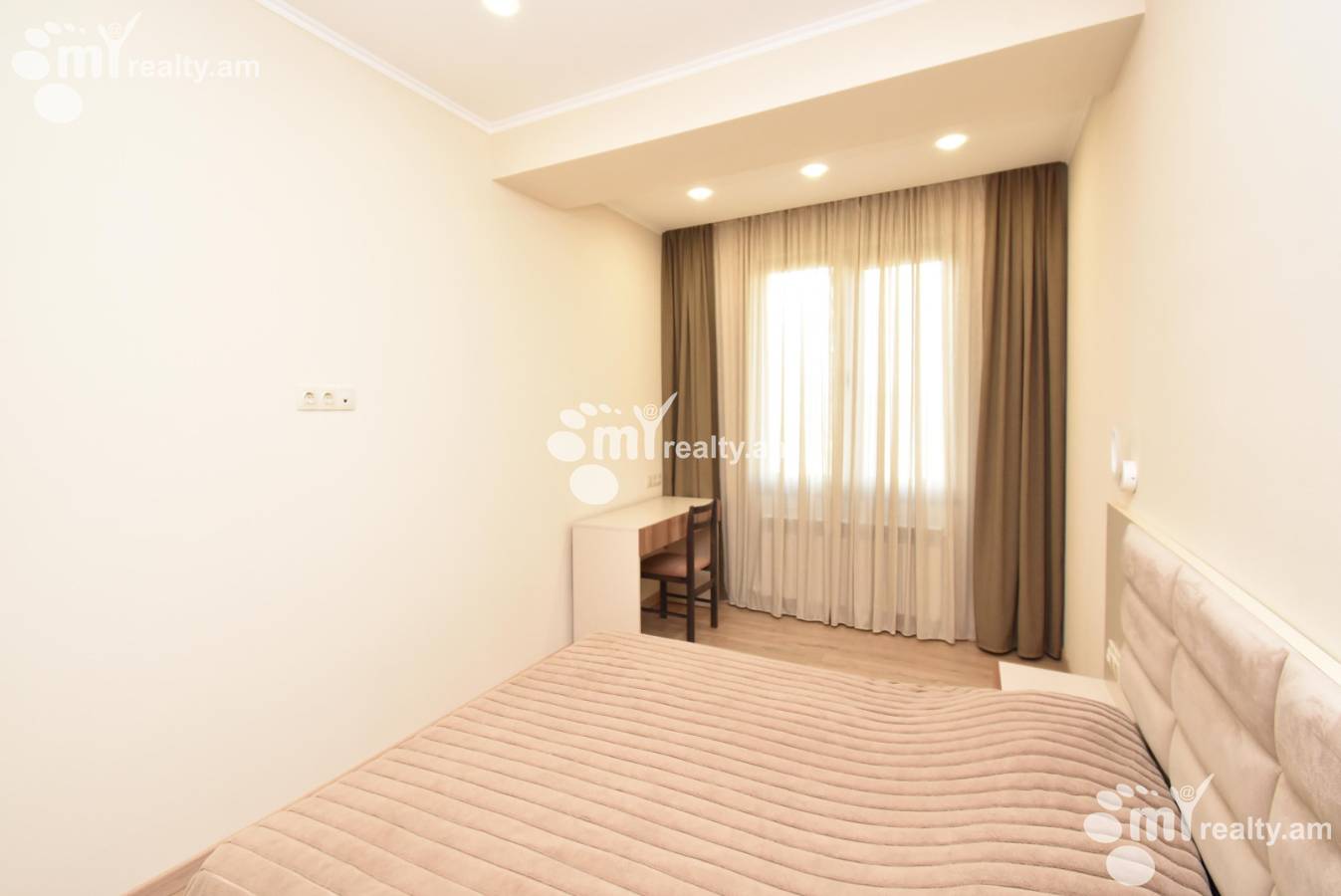 Снять 3 комнатную квартиру Аргутйан ул, Арабкир Ереван, 157870