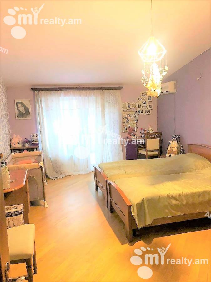 4 bedroom apartment for sale Teryan St, Center Yerevan, 124918