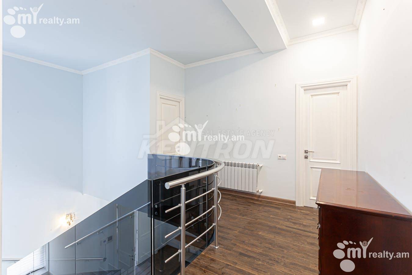 House for sale ناحیه V.., واهاگنی ایروان, 155104