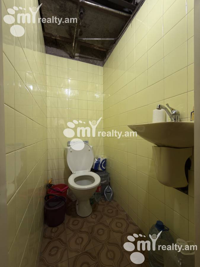 Купить 3 комнатную квартиру М. Аветисян  ул., Канакер-Зейтун Ереван, 159774