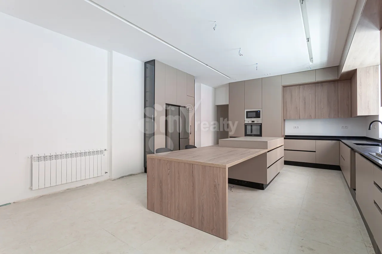 House for rent Antarayin St, Center Yerevan, 158351