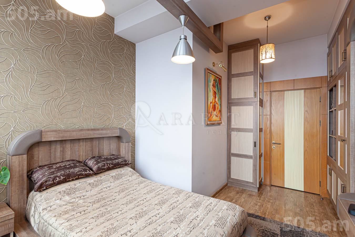 4 սենյականոց բնակարան  Քեռու փող, Արաբկիր Երևան, 154016