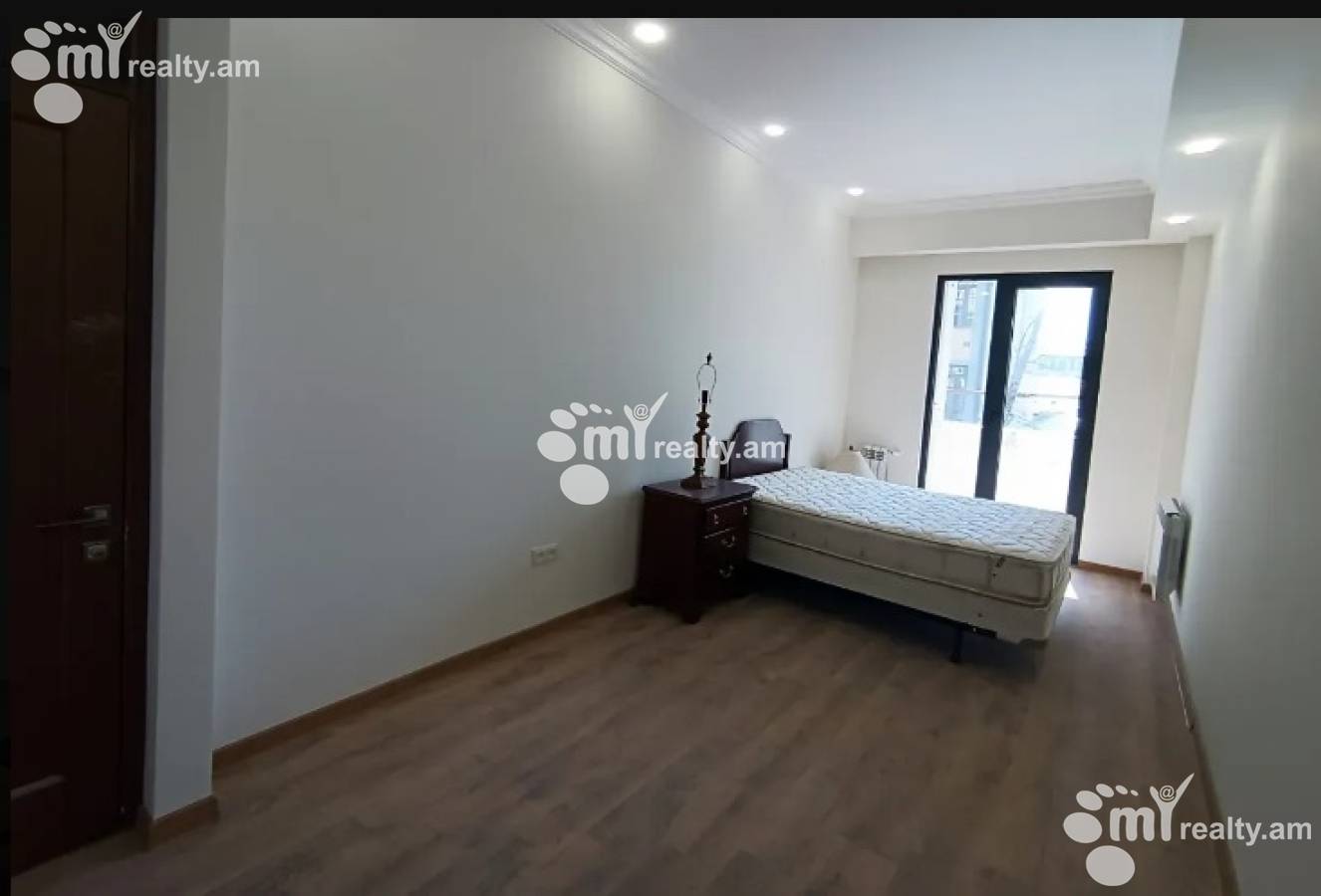 3 սենյականոց բնակարան  Սևքարեցի Սաքոյի փող, Արաբկիր Երևան, 154084