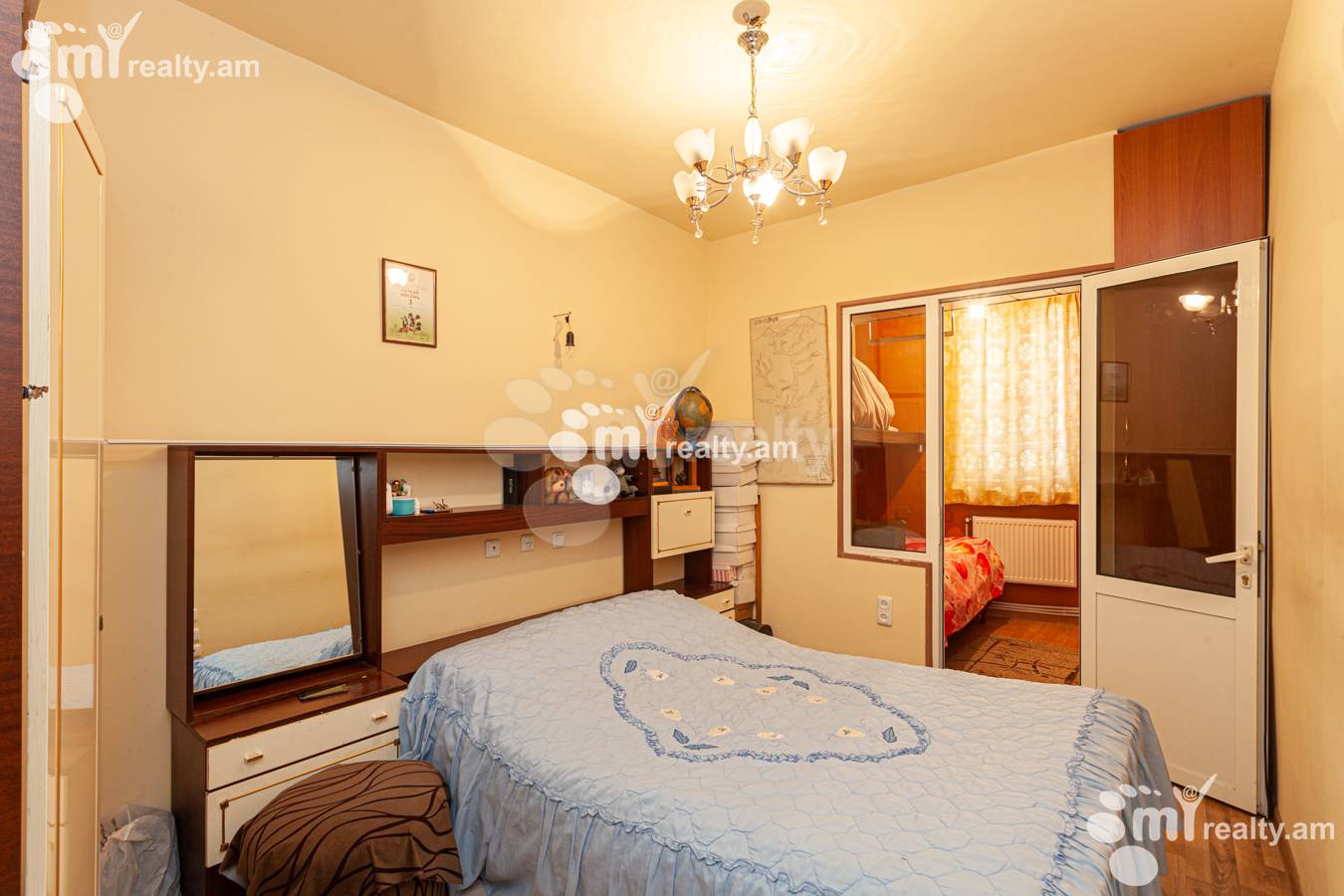 4 սենյականոց բնակարան  Ե. Քոչար փող, Կենտրոն Երևան, 149605