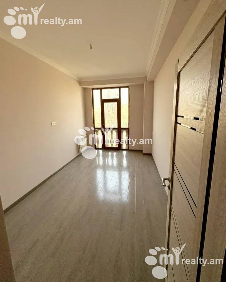 Купить 3 комнатную квартиру Адонц ул, Арабкир Ереван, 158734