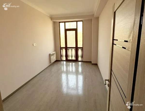 3-senyakanoc-bnakaran-vacharq-Yerevan-Arabkir