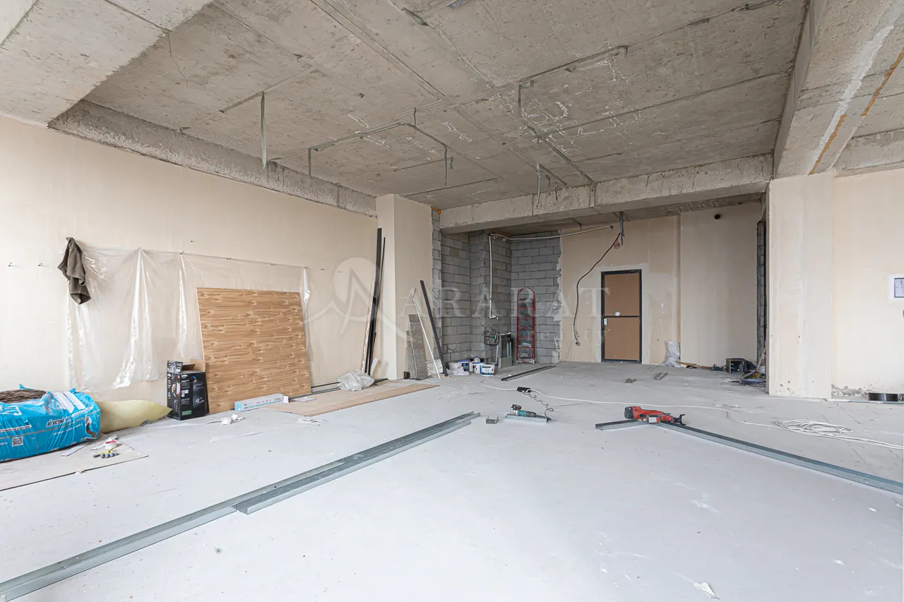 4 սենյականոց բնակարան  Մալխասյանց փող, Արաբկիր Երևան, 158239