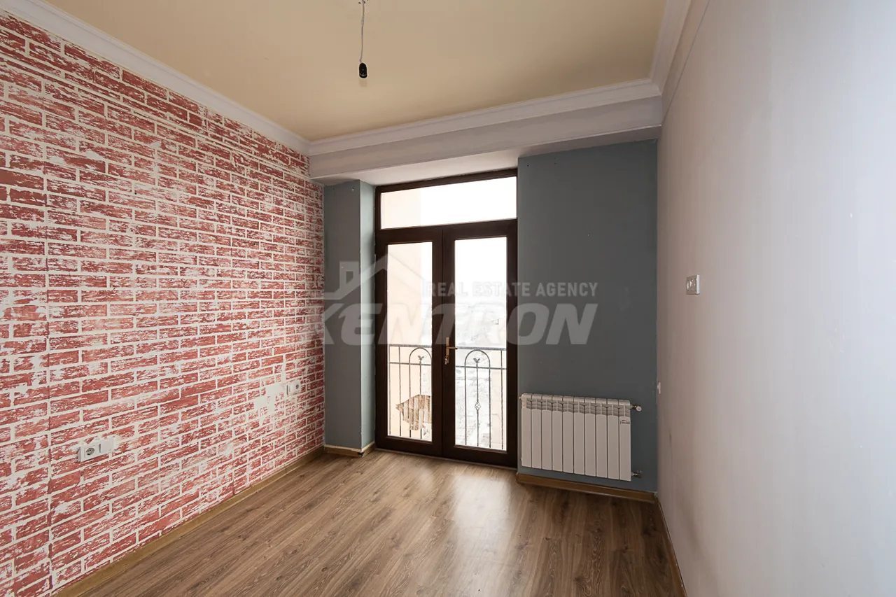 4 bedroom apartment for sale Sasna Тsrer St, Davtachène Yerevan, 159006