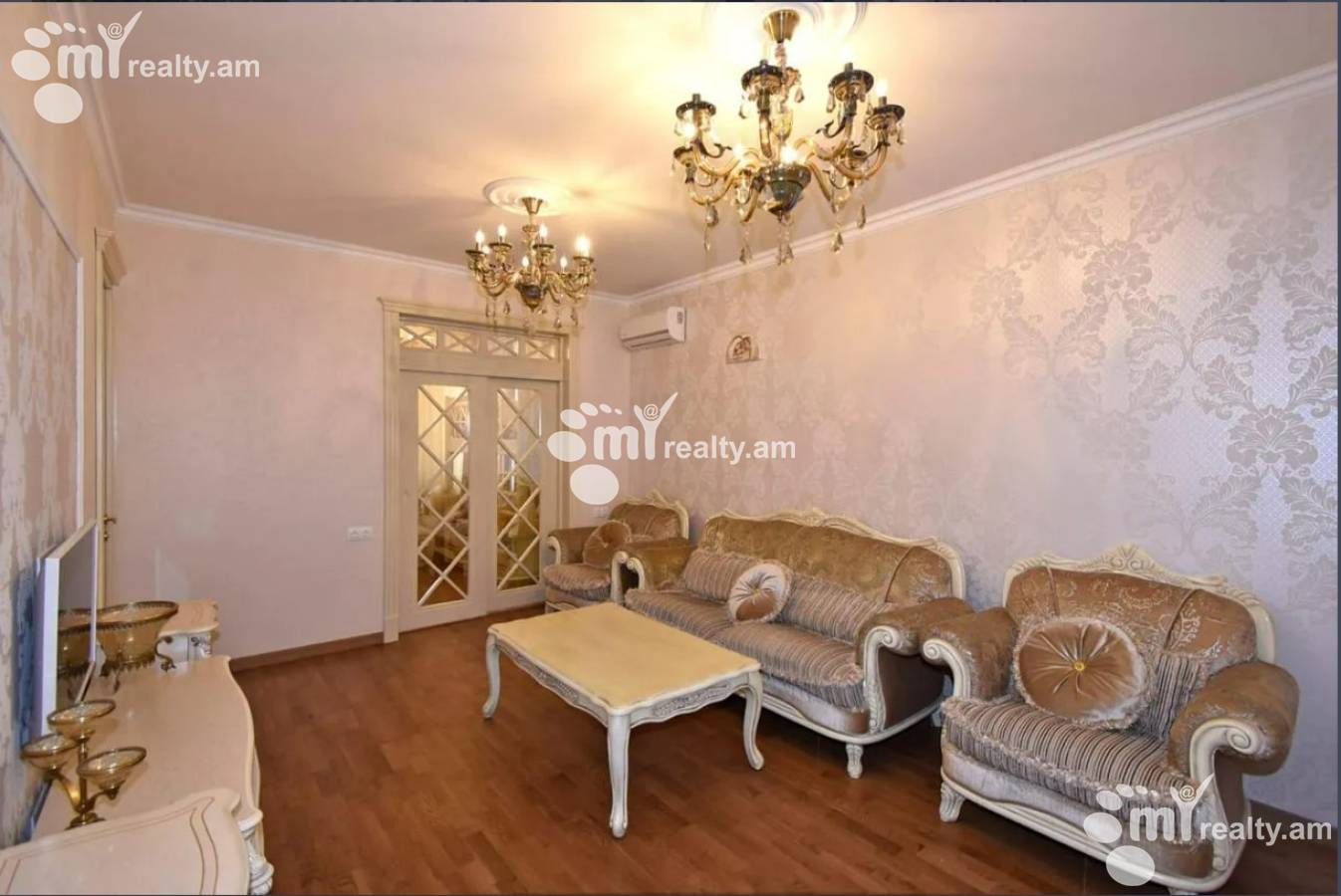 3 սենյականոց բնակարան  Օրբելի Եղբայրների փող, Արաբկիր Երևան, 152999