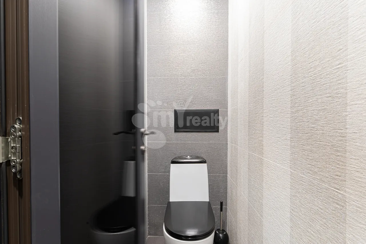 3 bedroom apartment for sale E. Qochar St, Center Yerevan, 159487