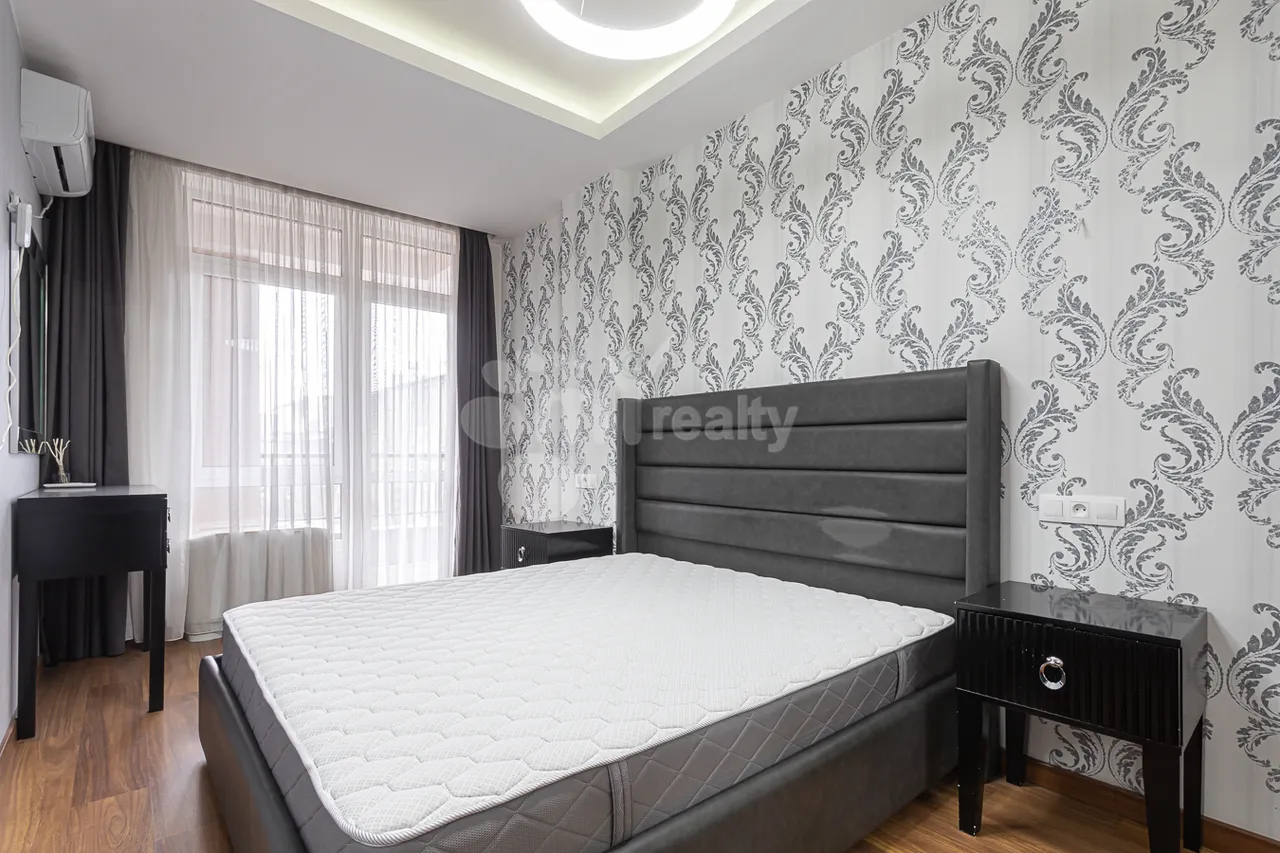 3 bedroom apartment for rent Sayat-Nova Ave, Center Yerevan, 158194