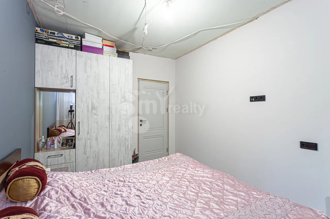 3 bedroom apartment for sale Aghbyur Serob St, Arabkir Yerevan, 160689