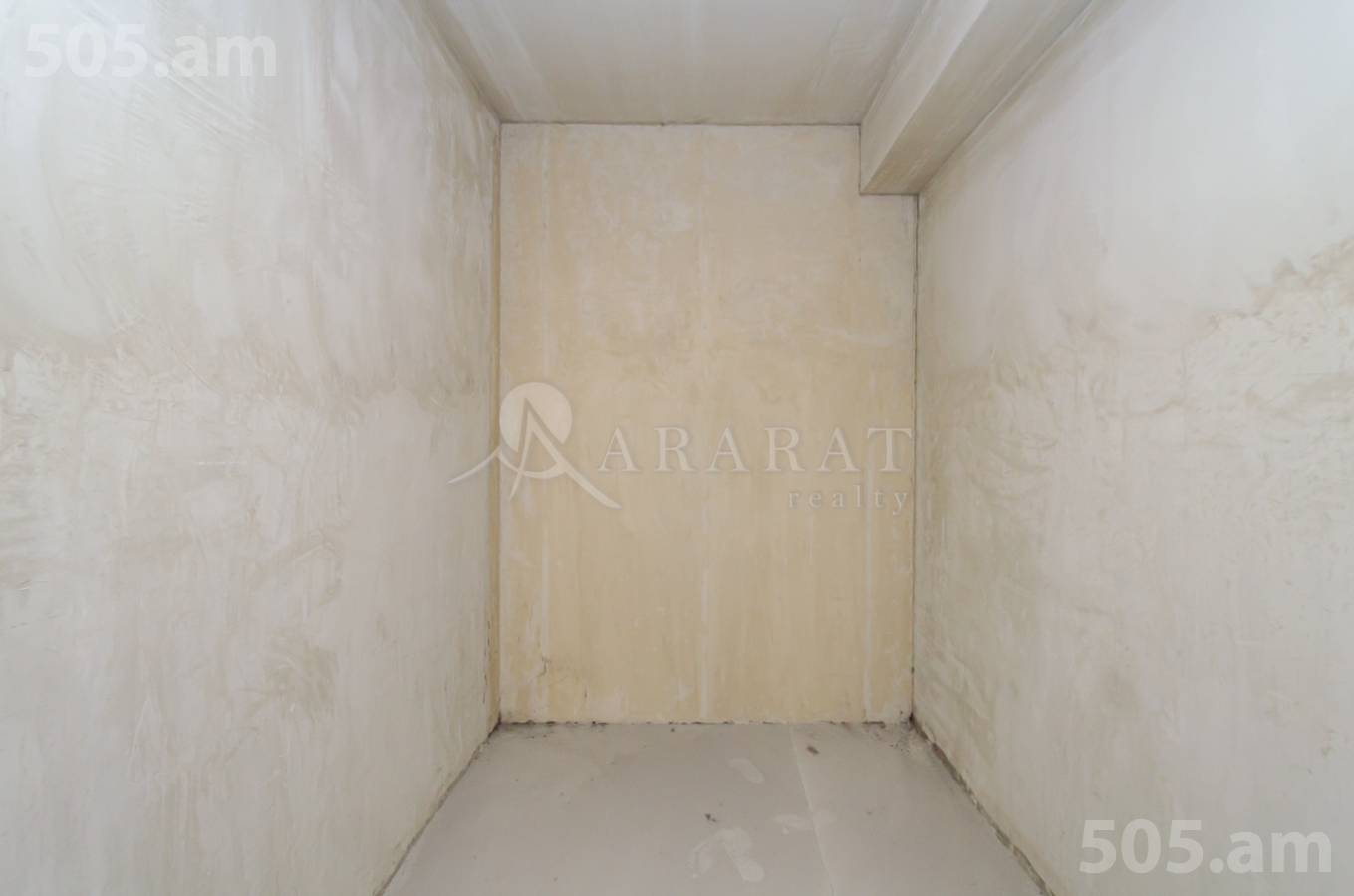 3 bedroom apartment for sale Abovyan St, Center Yerevan, 153901