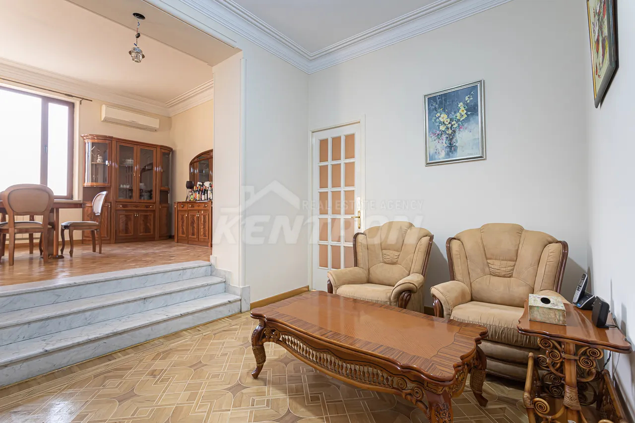 4 bedroom apartment for sale Baghramyan av(Arabkir), Arabkir Yerevan, 158394