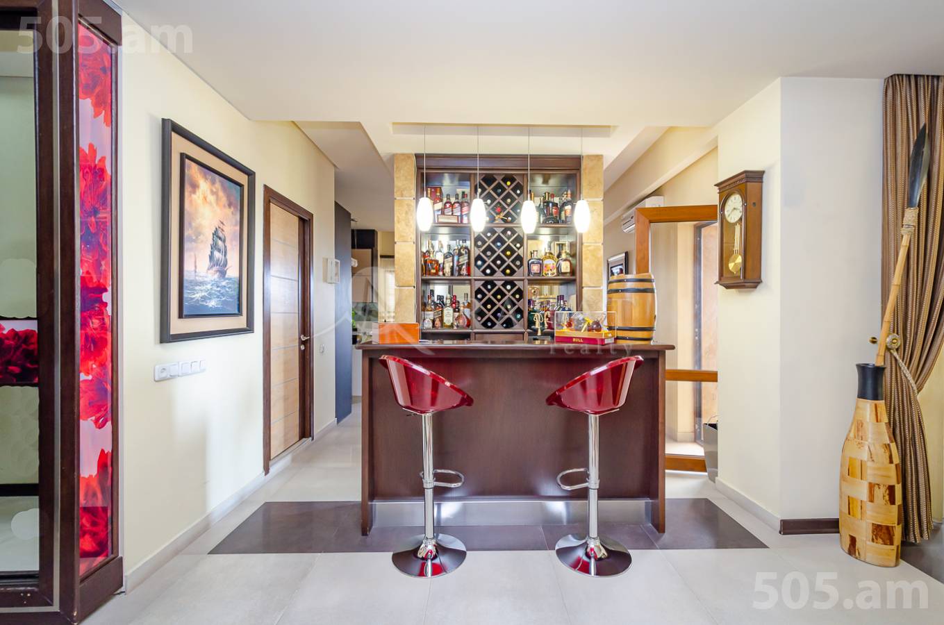 4 սենյականոց բնակարան  Կոմիտասի պող, Արաբկիր Երևան, 153116