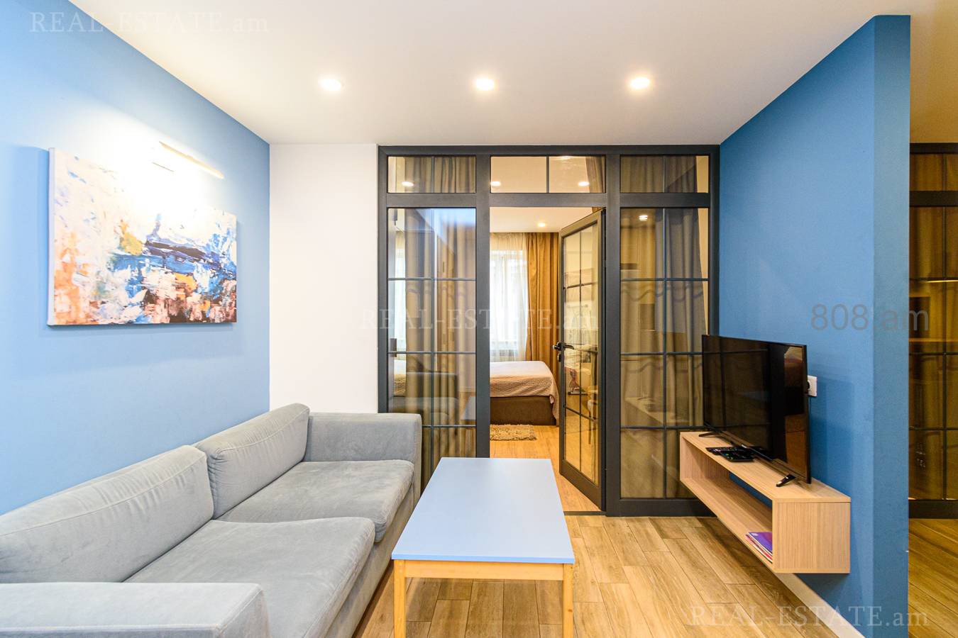 3 սենյականոց բնակարան  Պուշկինի փող, Կենտրոն Երևան, 131686