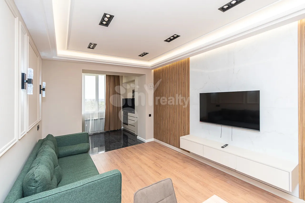 3 bedroom apartment for rent خیابان برادران اوربِلی, عربگیر ایروان, 160634