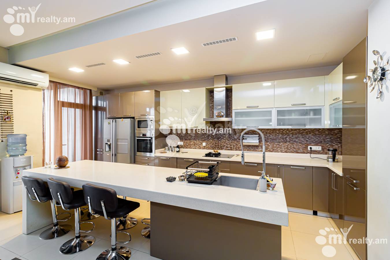 4 սենյականոց բնակարան վարձով Անտառային փող, Կենտրոն Երևան, 153235