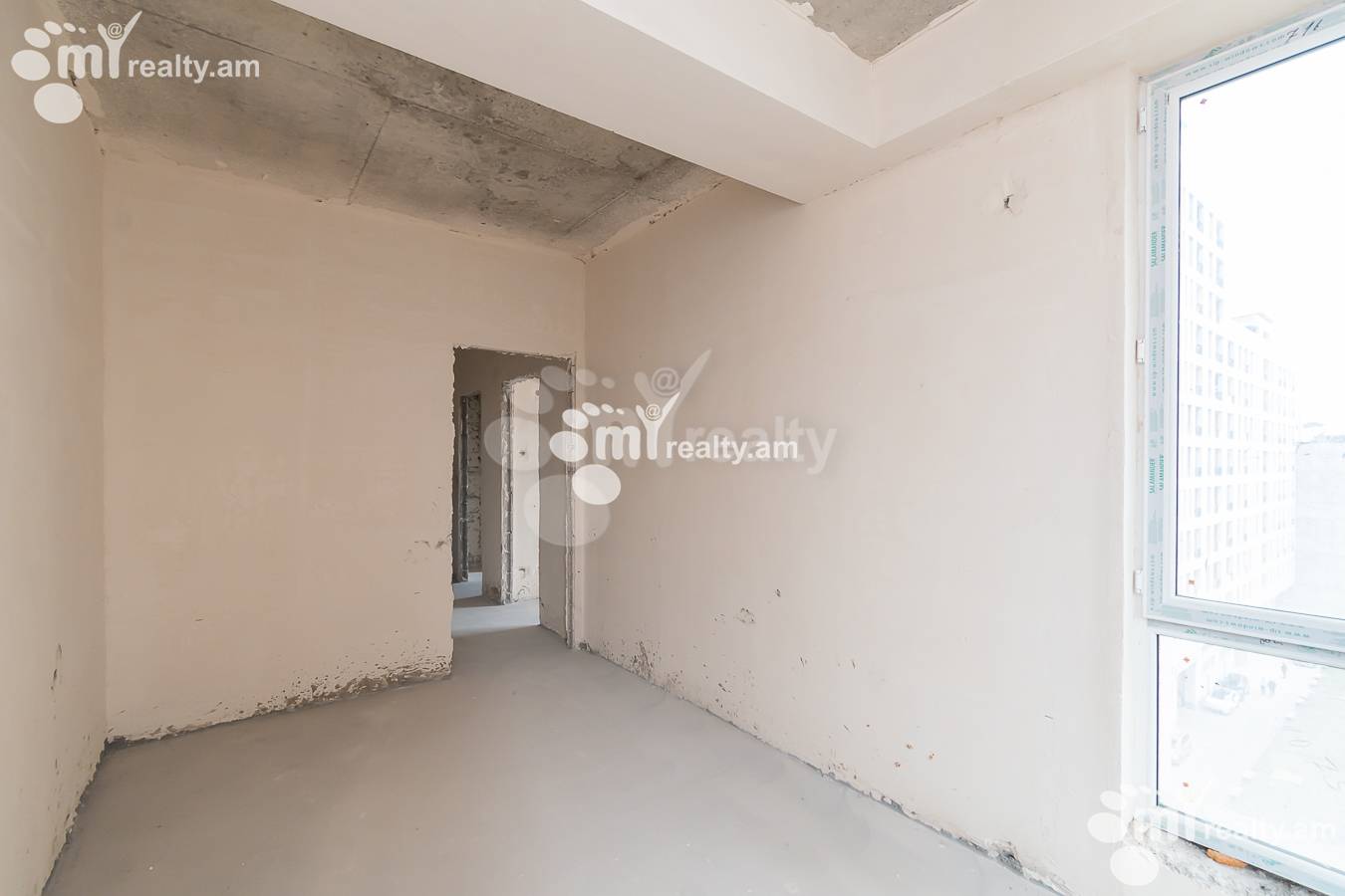 4 bedroom apartment for sale خیابان فوچیک, آچاپنیاک ایروان, 154054