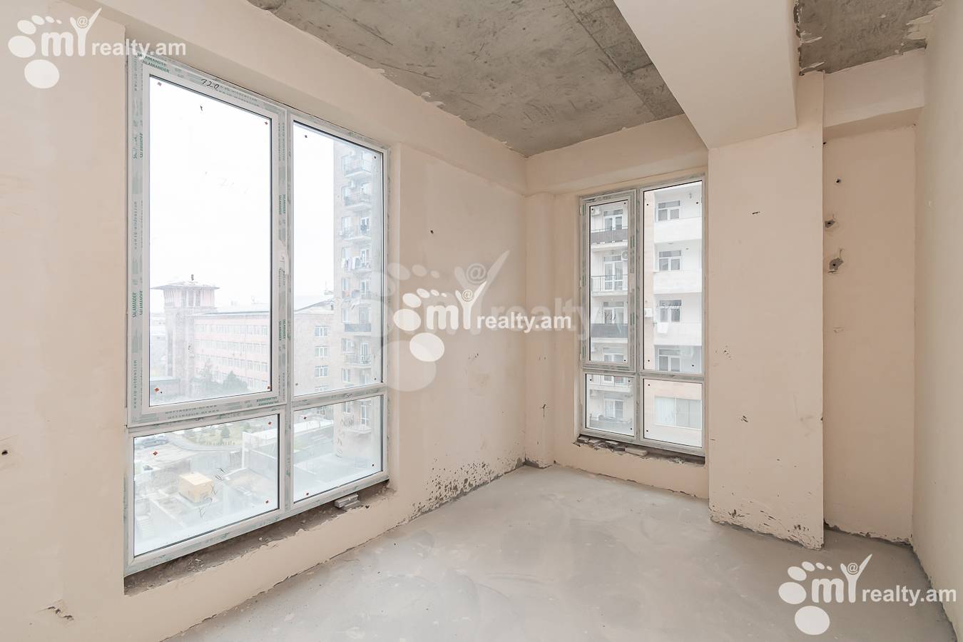 4 bedroom apartment for sale خیابان فوچیک, آچاپنیاک ایروان, 154054
